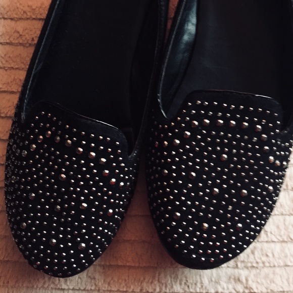 BLACK FLATS with rhinestones! - Picture 2 of 6